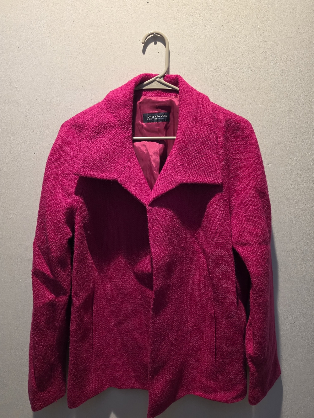 Jones New York Women's Bright Fuchsia Bouclรฉ Blazer